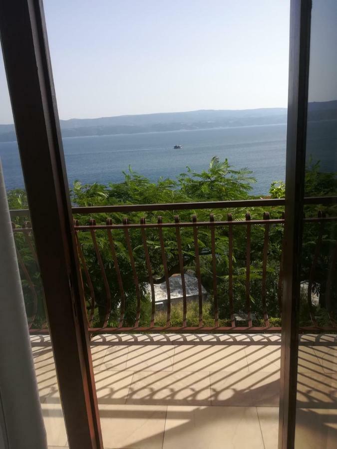 Apartmani Ujdur Omiš Extérieur photo