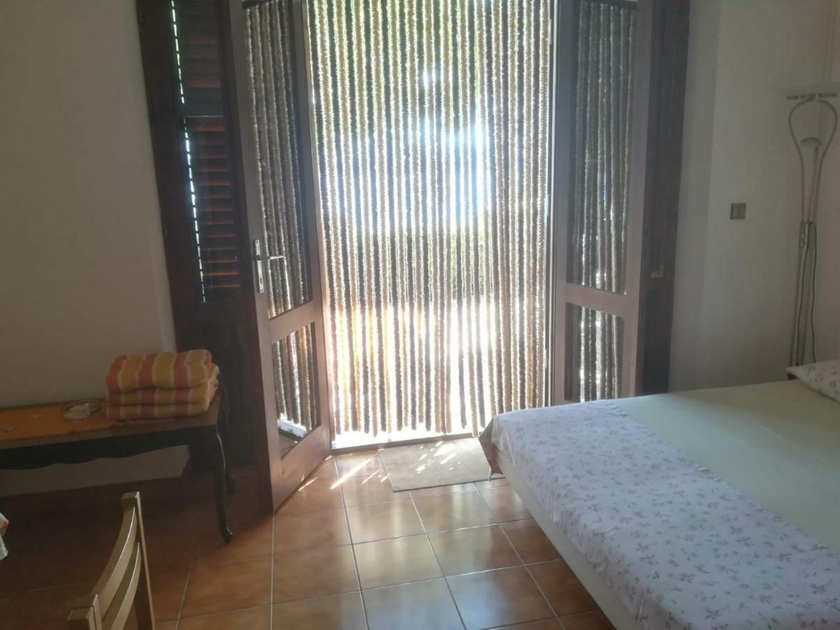 Apartmani Ujdur Omiš Extérieur photo