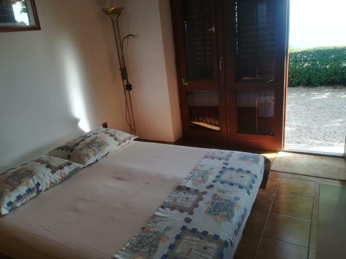 Apartmani Ujdur Omiš Extérieur photo