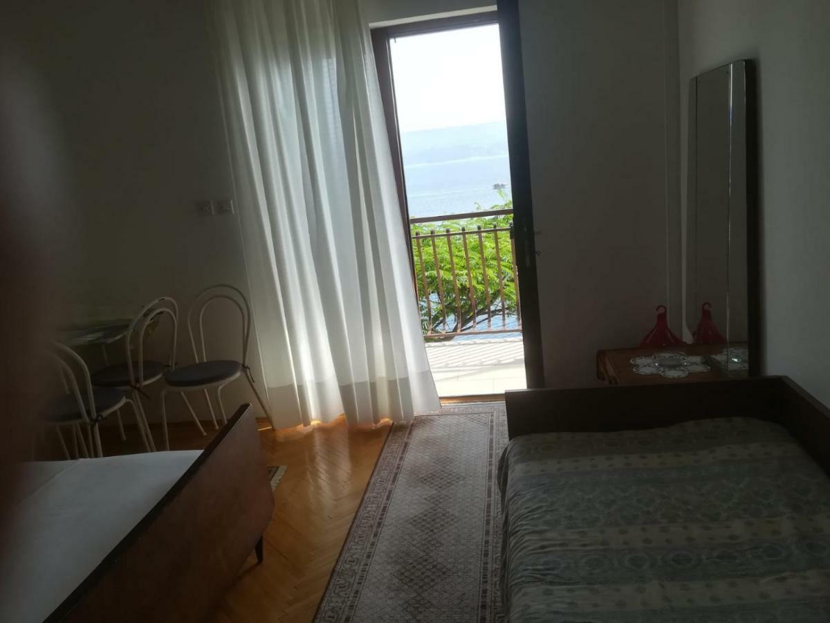 Apartmani Ujdur Omiš Extérieur photo