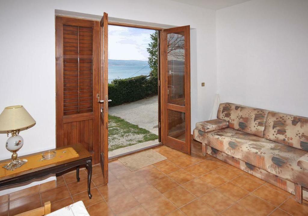 Apartmani Ujdur Omiš Extérieur photo